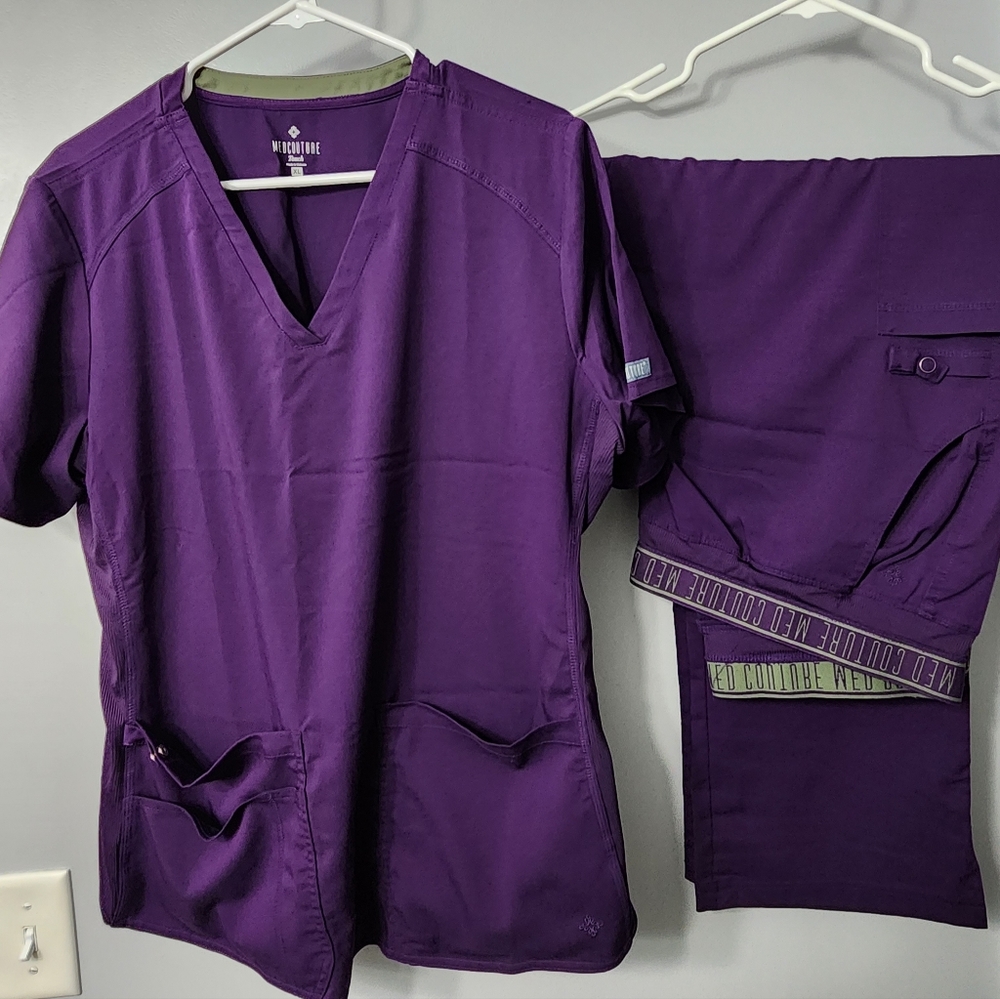 Med Couture Scrub set
